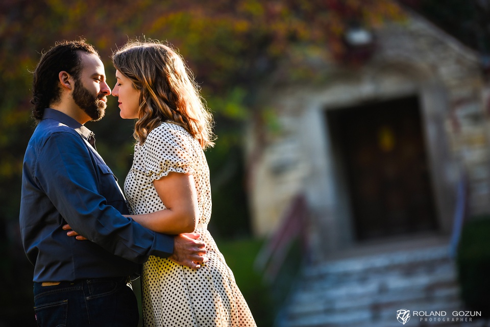 Cassie + Aaron | Grosse Point Lighthouse Engagement