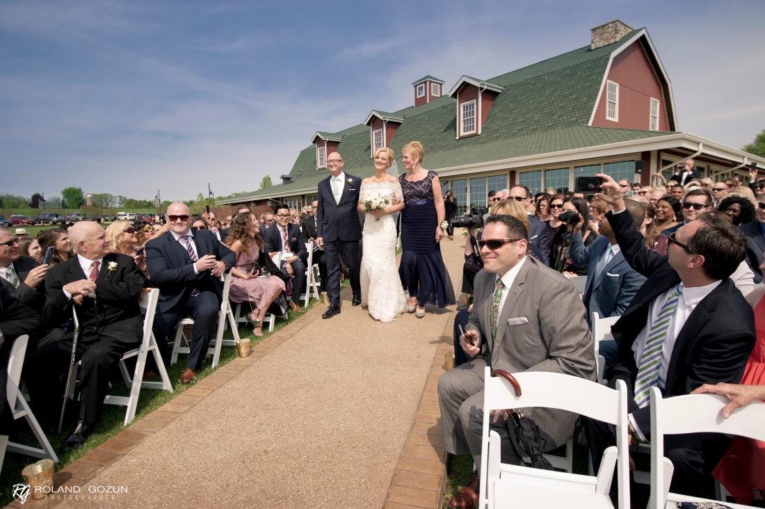 Callie + Johnny | Orchard Ridge Farms Wedding Photographers