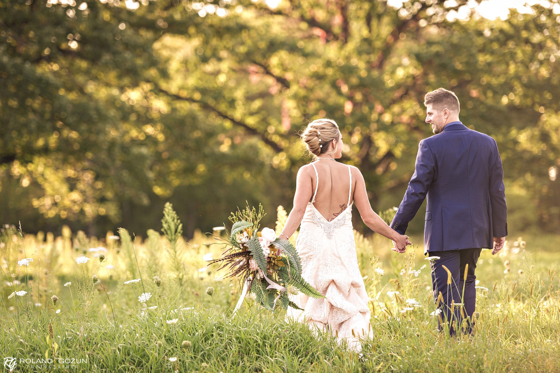 Ashley + Ryan | Sugarland Barn Wedding Photographers