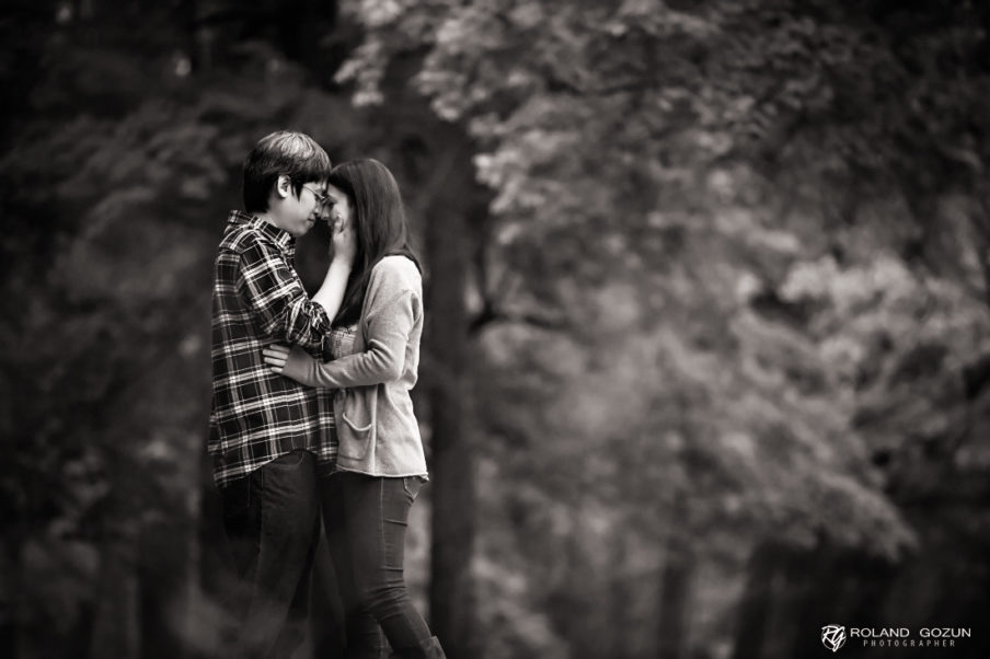 Potowatomi Woods Wheeling Engagement Session – Roland Gozun Photography